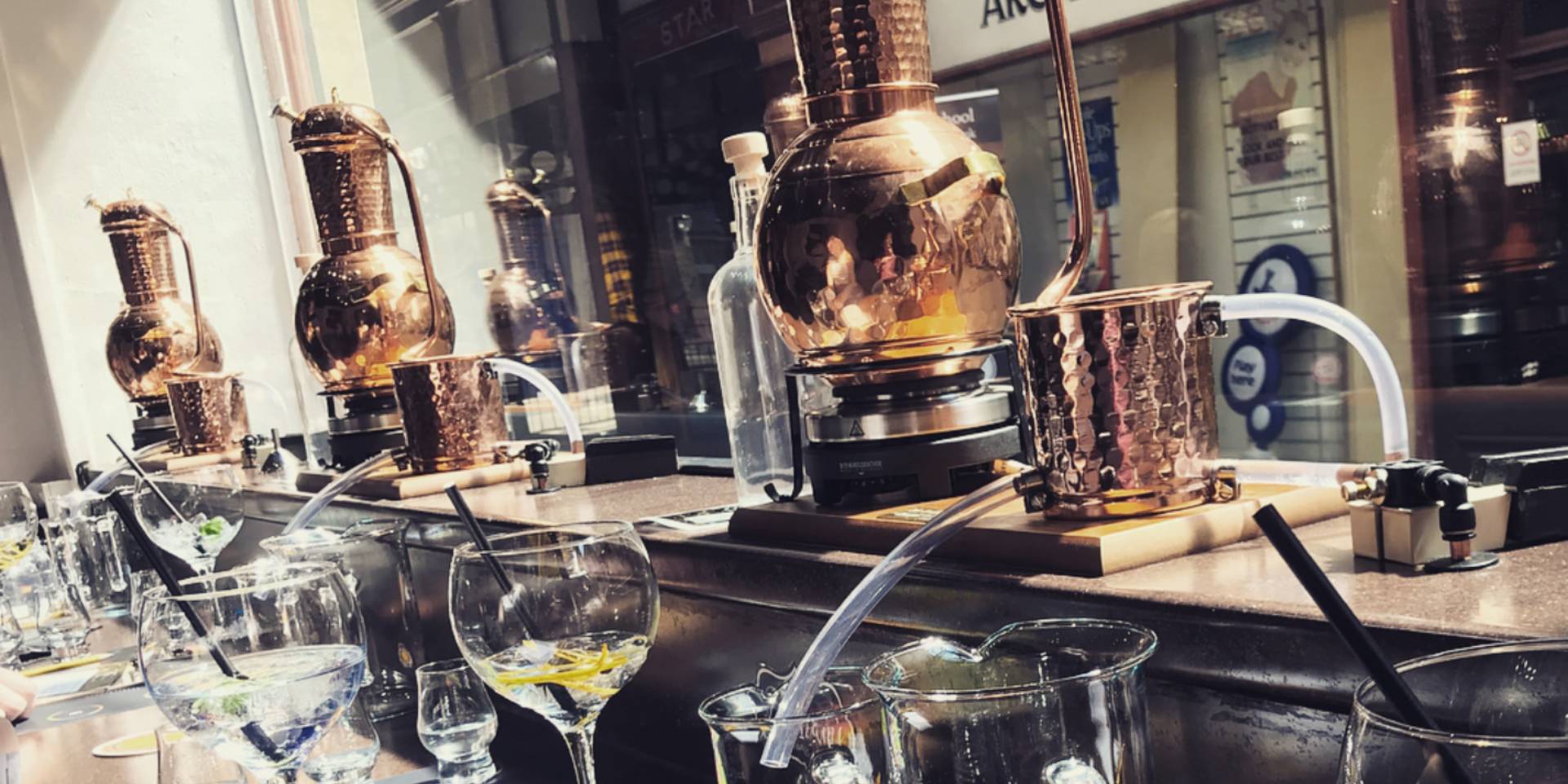 Hotham's Gin School