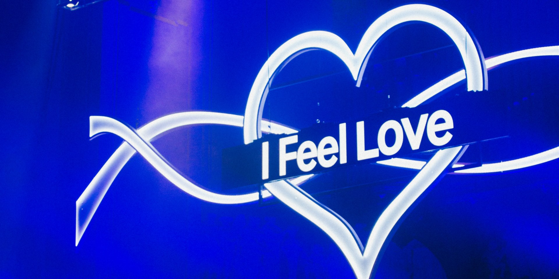 I Feel Love © Tom Arran