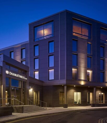 DoubleTree by Hilton Hull