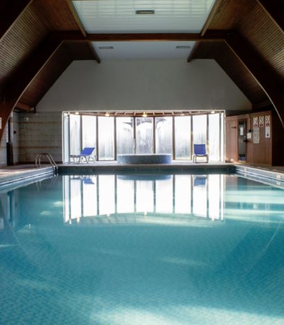 Mercure Grange Park Hotel Pool