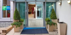 Holiday Inn Express Hull Entrance