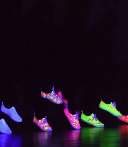 Make it, move it, shake it – Microworld dance party (SEND)