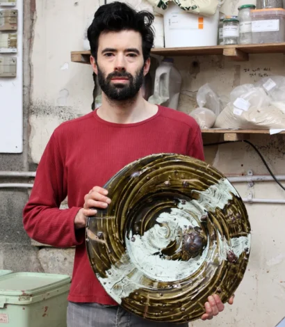 Make & Throw with Raw / Textured Clay with Deiniol Williams Sat. 13th September