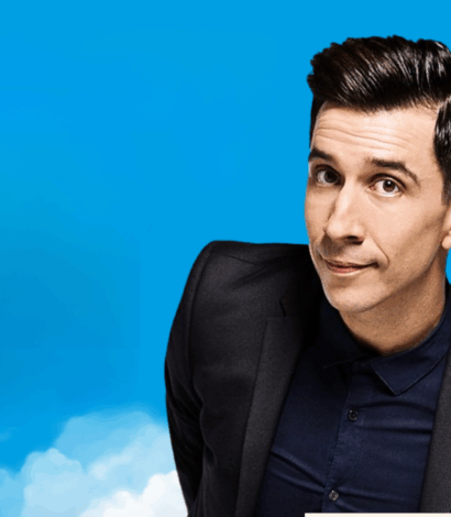 Chuckl. Hull with Russell Kane